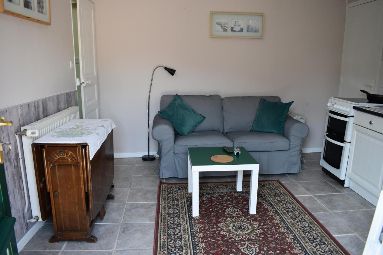 Gites In Le Neufbourg -Mortain Exteriér fotografie